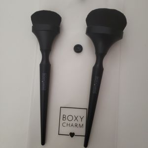 2 Boxycharm Brushes